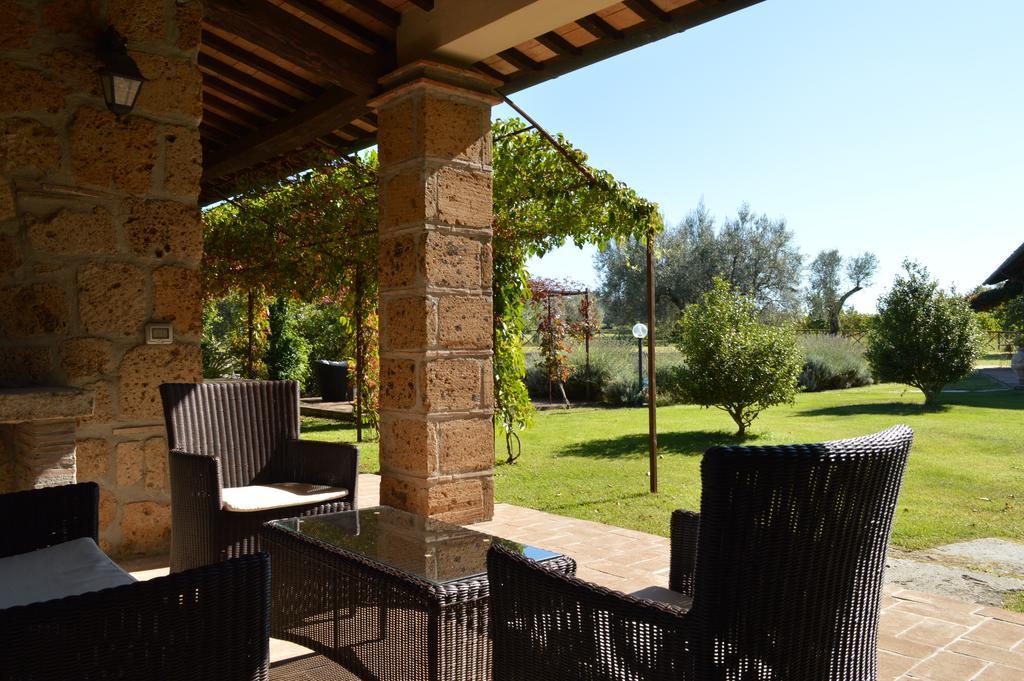 Agriturismo Eco-Bio Villa Vacasio Pitigliano Exterior photo