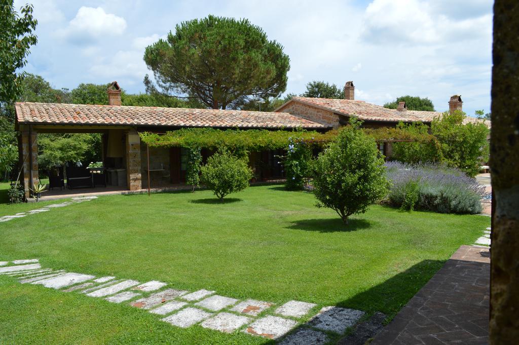 Agriturismo Eco-Bio Villa Vacasio Pitigliano Exterior photo